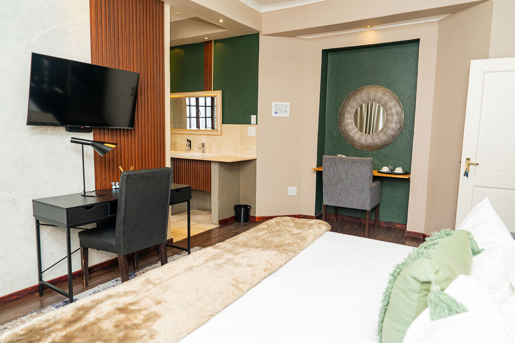 Garden view room